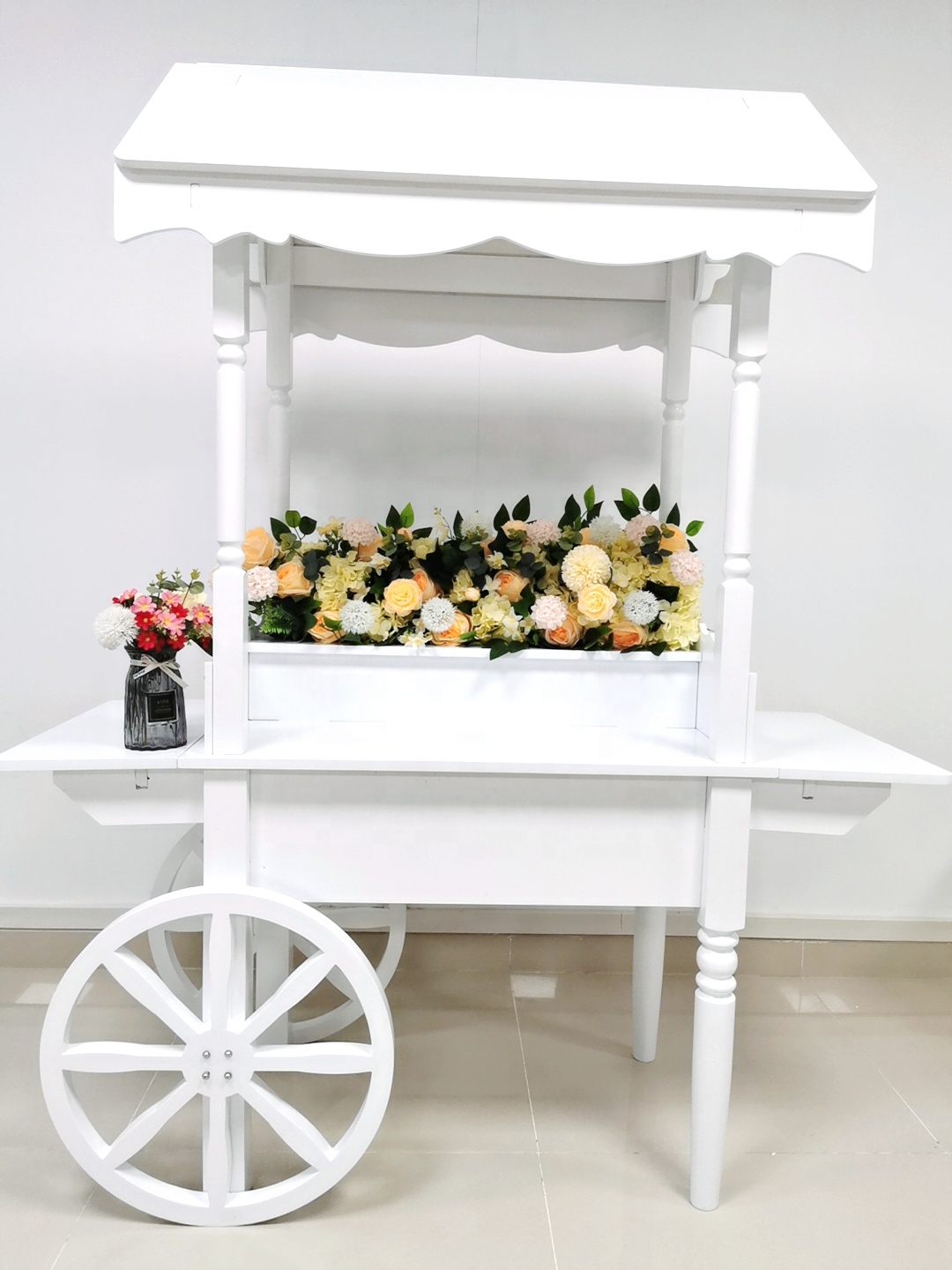 Hot Sale Cake Dessert Table Wooden Candy Cart for Wedding Party Decorations - Image 4